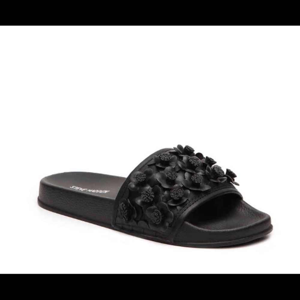 STEVE MADDEN SEEMA SLIDES